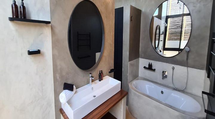 Leo N’ora River Lodge