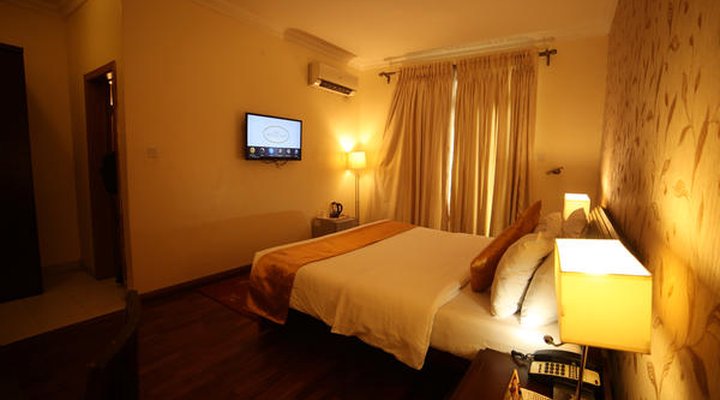 Watercress Hotel