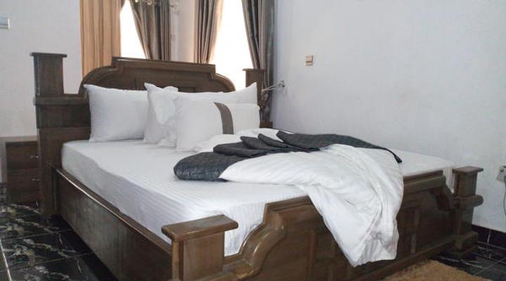 Mountain Top Lodge (Hotel)