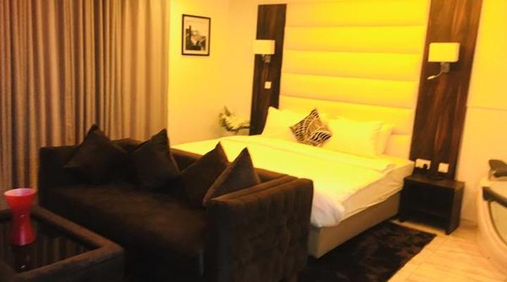 Ponte Vedra Hotel and suite