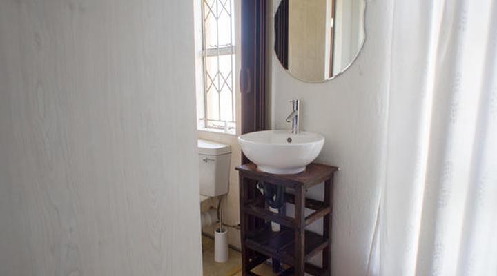 Seroloana Guest House