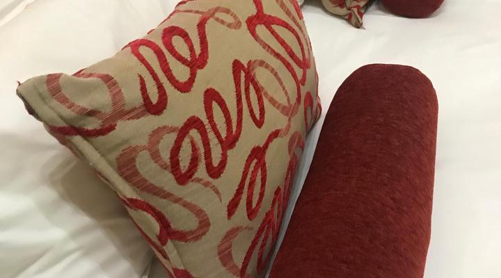 QV Africa Collection - Kubu Lodge