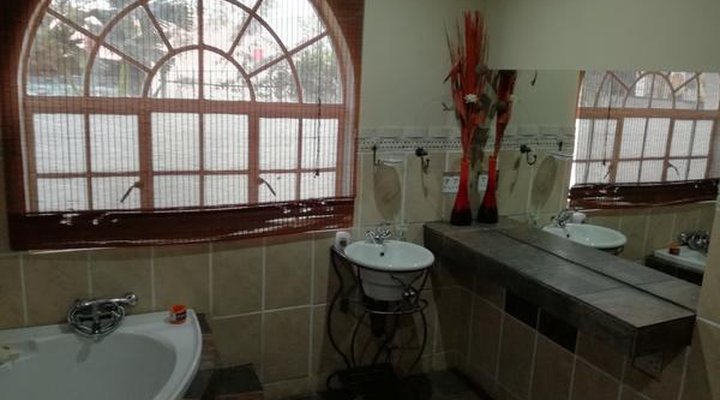 Big 5 Guesthouse & Executive Tours