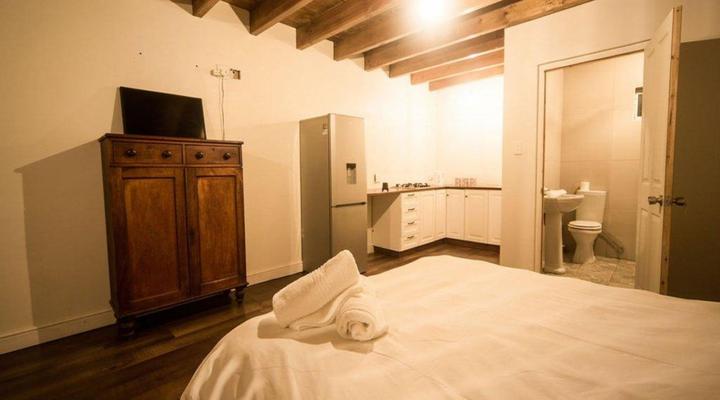 Barrel and Blues Backpackers