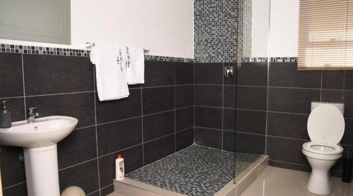 Vikamana Guest House