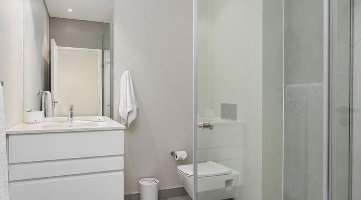 Home From Home - Axis Apartments