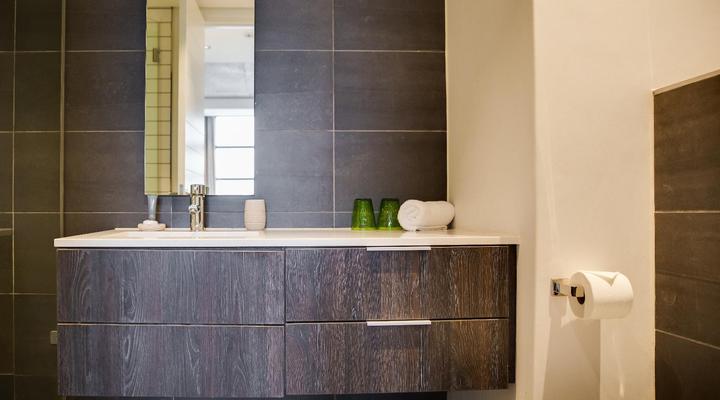 Home From Home - Axis Apartments