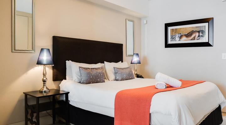 Home From Home - Canal Quays Apartments