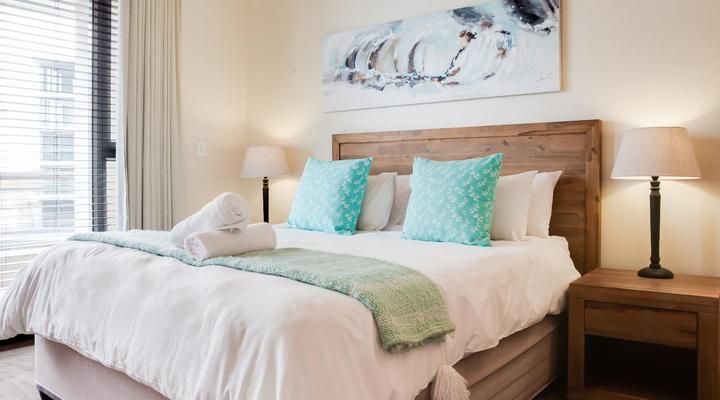 Home From Home - Canal Quays Apartments