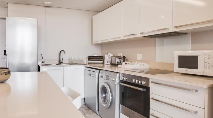 Home From Home - Canal Quays Apartments