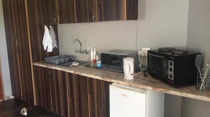 Loch Athlone Overnight Accommodation