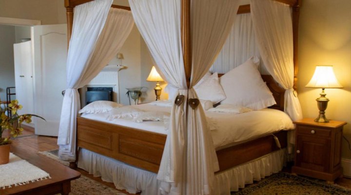 Calderwood Hall Guest House