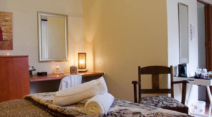 Calderwood Hall Guest House