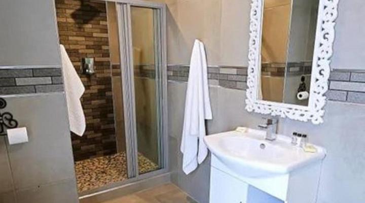 Le Grant Guesthouse and Conference