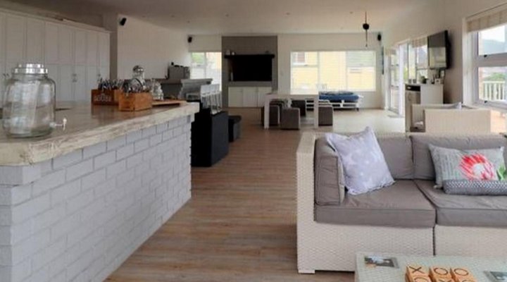Afripoint Flat
