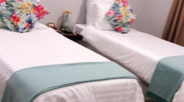 M-Crystals Guesthouse