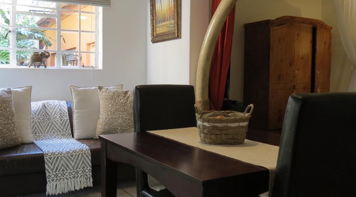 Dinkwe Lodge & Guest House