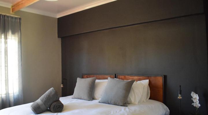 Nooitgedacht Town Lodge