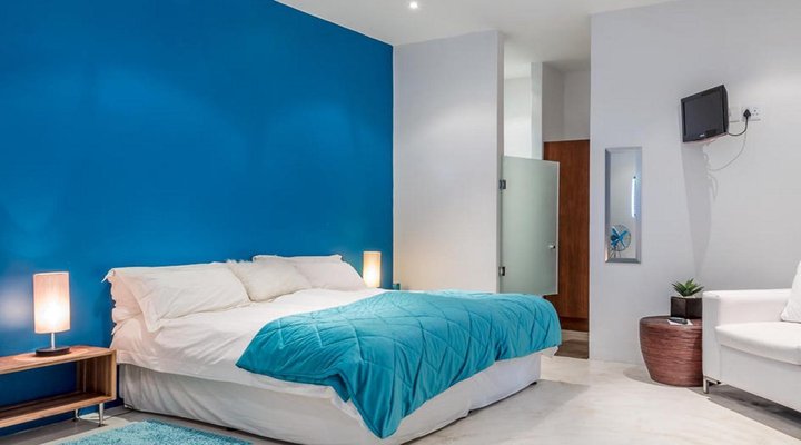 Colourful Manor Luxury Lodge