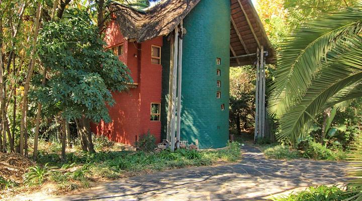 Hakunamatata Estate, Lodge & Venue