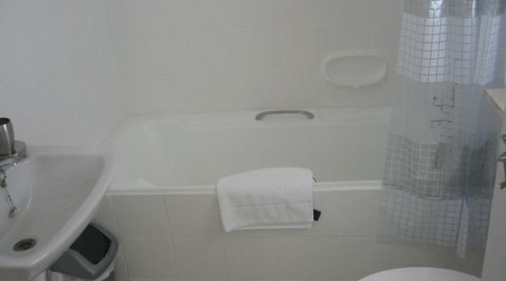 Loader Street Cottage