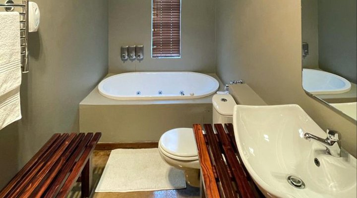 About Guest Lodge