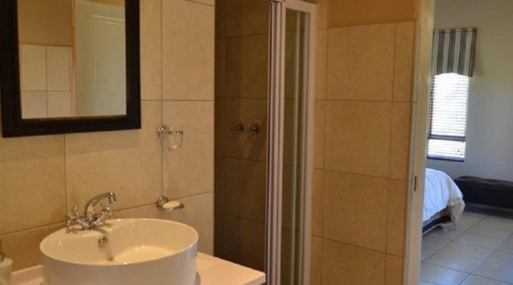 Willow Lane Country Lodge