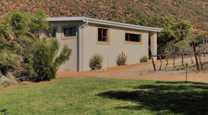 Oaksrest Vineyards Guest Farm