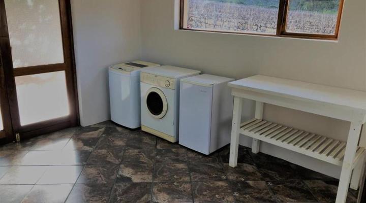 Oaksrest Vineyards Guest Farm