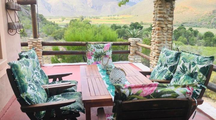 Oaksrest Vineyards Guest Farm