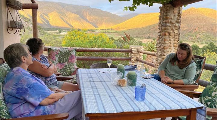 Oaksrest Vineyards Guest Farm