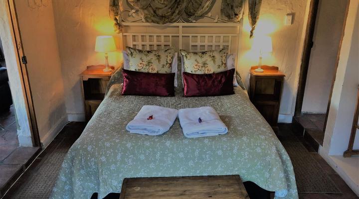 Oaksrest Vineyards Guest Farm