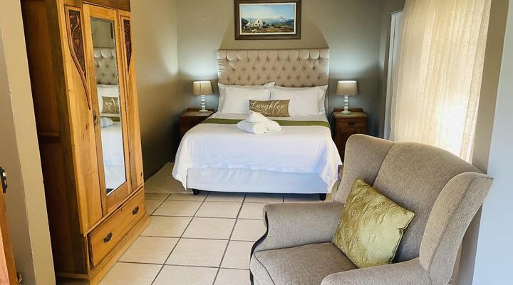 Oaksrest Vineyards Guest Farm