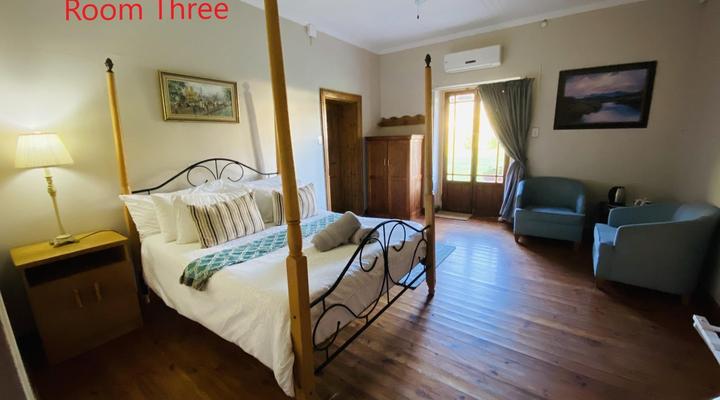 Oaksrest Vineyards Guest Farm