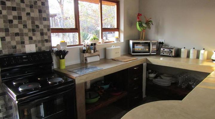 Raptor Retreat Game Lodge