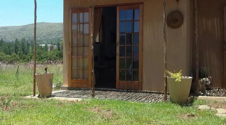 Ixopix Earth and Sky Cottages
