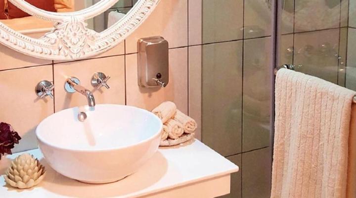 Danielle's Guest House 