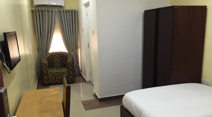 Dayspring Hotel Limited