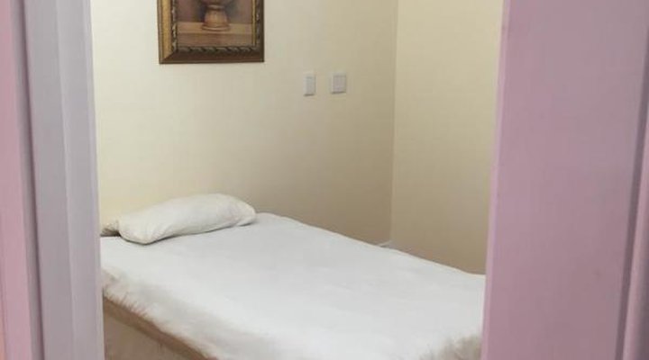 Cricklewood Manor Boutique Hotel