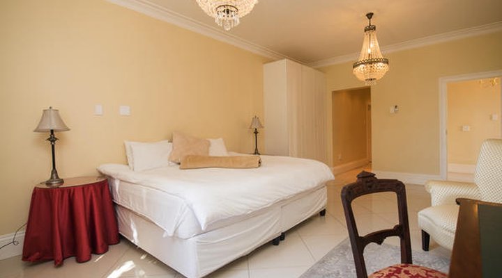 Cricklewood Manor Boutique Hotel