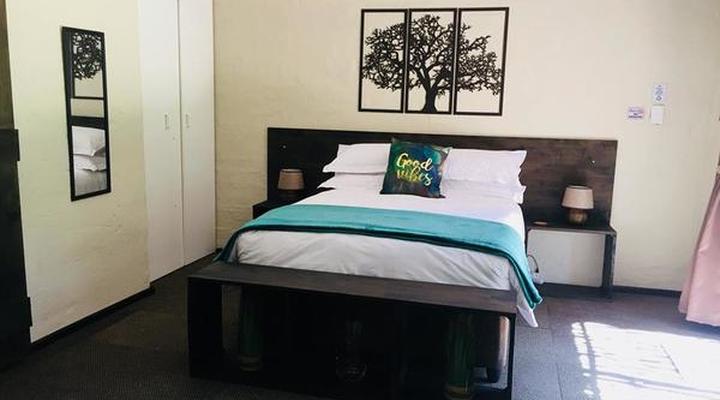 Treetopia Guesthouse