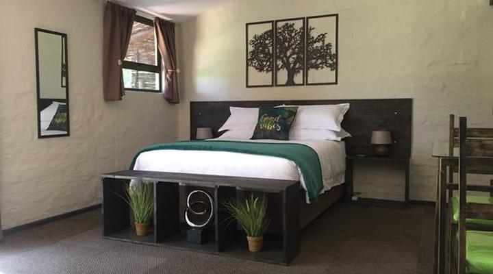 Treetopia Guesthouse