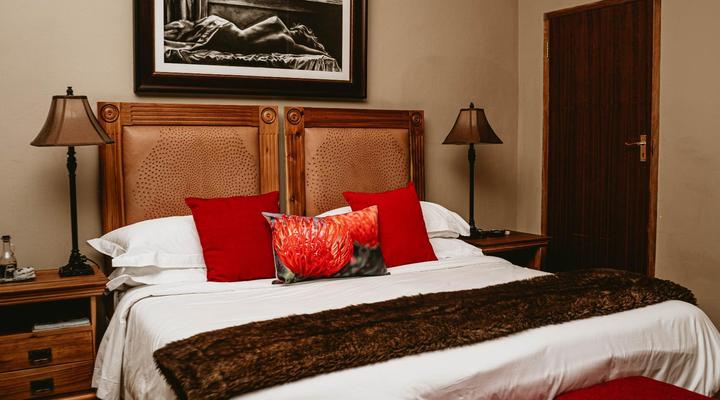 Mooiplaas Guest House