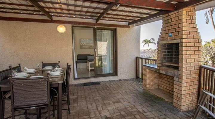 Banana Beach Club E2