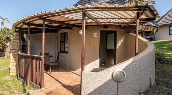 Banana Beach Club E2