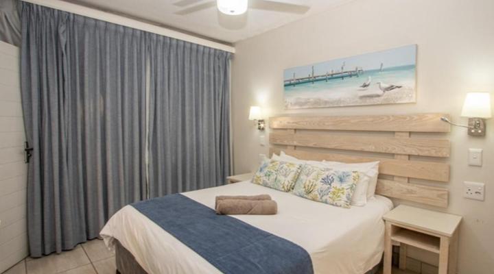 Banana Beach Club E2