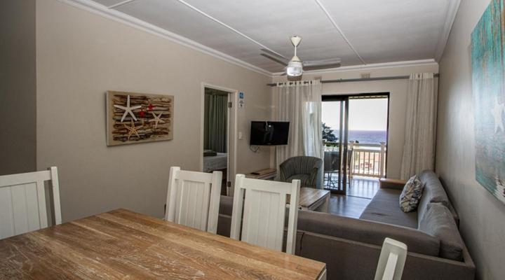 Banana Beach Club E2