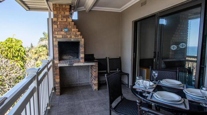 Banana Beach Club E2