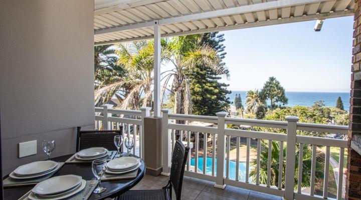 Banana Beach Club E2