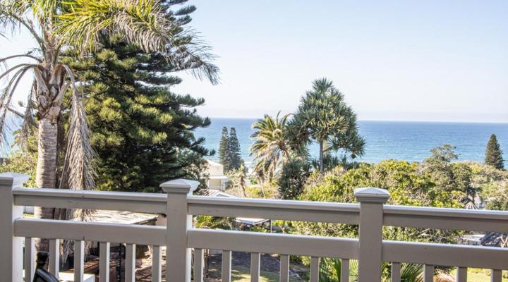 Banana Beach Club E2